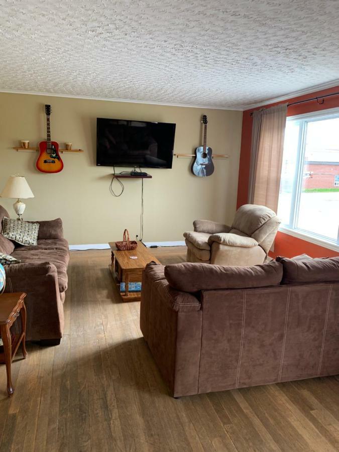 Exploits Inn And Suites Botwood Екстер'єр фото